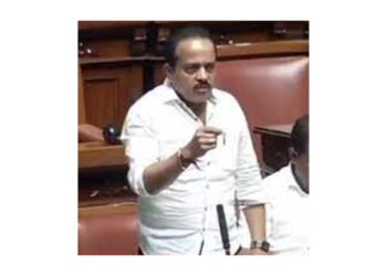 ‘ಪೊಲೀಸ್ ಠಾಣೆಯಲ್ಲಿ ಕೋವಿ ಅಡಮಾನಿಗೆ ಡೆಫಾಸಿಟ್ ಇಡುವಂತಿಲ್ಲ’ ಶಾಸಕ ಅಶೋಕ್ ರೈ ಪ್ರಶ್ನೆಗೆ ಗೃಹ ಸಚಿವರ ಉತ್ತರ