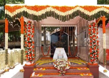 (ಜು.26) ಪುತ್ತೂರು : ‘ಅಮರ್ ಜವಾನ್ ಜ್ಯೋತಿ ಸ್ಮಾರಕ’ದಲ್ಲಿ ‘ಕಾರ್ಗಿಲ್ ವಿಜಯ ದಿವಸ್’