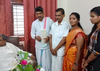 ಸೌಜನ್ಯ ಕೇಸ್‌ ಮರು ತನಿಖೆ ನಡೆಸಿ : ಸಿಎಂಗೆ ಕುಟುಂಬ ಸದಸ್ಯರ ಮನವಿ