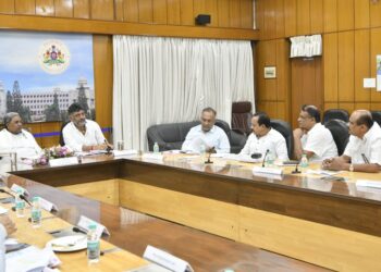 ಕ್ಷೇತ್ರದ ಅಭಿವೃದ್ದಿ ವಿಚಾರ ಮುಖ್ಯಮಂತ್ರಿಗಳ ಜೊತೆ ಶಾಸಕರ ಮಾತುಕತೆ : ಮೆಡಿಕಲ್‌ಕಾಲೇಜು, ಎಸ್ಪಿ ಕಚೇರಿ ಸ್ಥಳಾಂತರ, ಶ್ರೀ ಮಹಾಲಿಂಗೇಶ್ವರ ದೇವಳದ ಜೀರ್ಣೋದ್ದಾರ ವಿಚಾರ ಪ್ರಸ್ತಾಪ