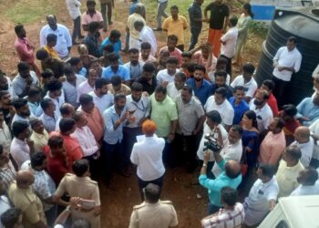 ನೆಟ್ಟಣಿಗೆಮುಡ್ನೂರು ಗ್ರಾ.ಪಂ. ಅಧ್ಯಕ್ಷ, ಉಪಾಧ್ಯಕ್ಷರ ಆಯ್ಕೆ ಚುನಾವಣೆಯಲ್ಲಿ ಗೊಂದಲ : ಬಿಜೆಪಿ ಹಾಗೂ ಪುತ್ತಿಲ ಪರಿವಾರದಿಂದ ಪ್ರತಿಭಟನೆ