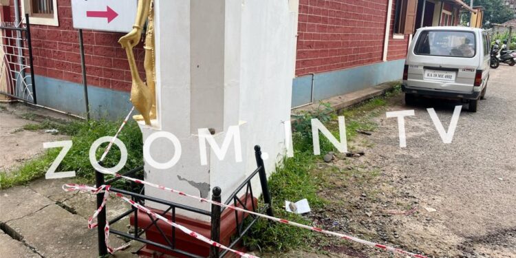 ಪುತ್ತೂರು : ಮಹಿಳಾ ಠಾಣೆಯ ಬಳಿ ಯುವತಿಗೆ ಚಾಕು ಇರಿತ : ಯುವತಿ ಗಂಭೀರ