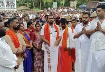 ಸೌಜನ್ಯ ಪ್ರಕರಣ : ಧರ್ಮಸ್ಥಳದಲ್ಲಿ ವಿ.ಹಿಂ.ಪ. ಬಜರಂಗದಳ ವತಿಯಿಂದ ಪಾದಯಾತ್ರೆ : ಅಣ್ಣಪ್ಪ ಬೆಟ್ಟದಲ್ಲಿ ಪ್ರಮಾಣ ಮಾಡಿದ ಧೀರಜ್‌, ಮಲ್ಲಿಕ್, ಉದಯ್ ಜೈನ್..!!!