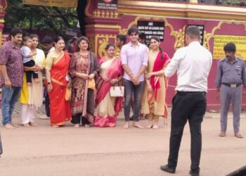 ಕುತ್ತಾರು ಕೊರಗಜ್ಜ ಕ್ಷೇತ್ರಕ್ಕೆ ಖ್ಯಾತ ನಟಿ ಮಾಲಾಶ್ರೀ ಭೇಟಿ