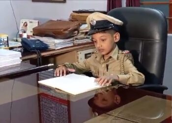 ಒಂದೇ ಒಂದು ಗಂಟೆ ಪೊಲೀಸ್​ ಆದ 8 ವರ್ಷದ ಬಾಲಕ : ಆಜಾನ್​ ಆಸೆ ಈಡೇರಿಸಿದ ಶಿವಮೊಗ್ಗ ಪೊಲೀಸರು