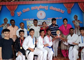 ರಾಷ್ಟಮಟ್ಟದ ಕರಾಟೆ ಪಂದ್ಯಾಟಕ್ಕೆ ವಿವೇಕಾನಂದ ಪ.ಪೂ ಕಾಲೇಜಿನ ಬಾಲಕರ ಹಾಗೂ ಬಾಲಕಿಯರ ತಂಡ ಆಯ್ಕೆ
