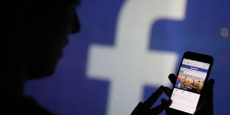 ಫೇಸ್​ಬುಕ್​ ಲಿಂಕ್ ಕ್ಲಿಕ್ ಮಾಡೋಕು ಮುನ್ನ ಎಚ್ಚರ : ಸಿಕ್ಕ ಸಿಕ್ಕ ಲಿಂಕ್ ಕ್ಲಿಕ್ ಮಾಡಿದ್ರೆ ಕಳ್ಳತನವಾಗಲಿದೆ ಪರ್ಸನಲ್ ಡಾಟಾ..!!!