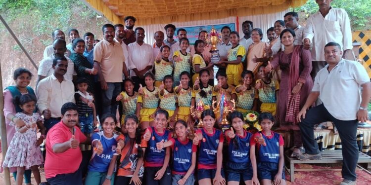 ತಾಲೂಕು ಮಟ್ಟದ ಕಬಡ್ಡಿ ಪಂದ್ಯಾಟ :  ಲಿಟ್ಲ್ ಫ್ಲವರ್ ಶಾಲೆಯ ಬಾಲಕಿಯರ ತಂಡ ಜಿಲ್ಲಾ ಮಟ್ಟಕ್ಕೆ ಆಯ್ಕೆ