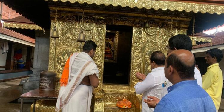 ಬೆಂಗಳೂರು ಕಂಬಳ ಯಶಸ್ವಿಗಾಗಿ ಶಾಸಕರಿಂದ ಪ್ರಾರ್ಥನೆ
