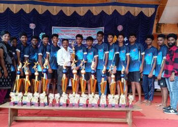 ಥ್ರೋಬಾಲ್ ಪಂದ್ಯಾಟ : ವಿವೇಕಾನಂದ ಪ.ಪೂ ಕಾಲೇಜಿನ ಬಾಲಕರ ಮತ್ತು ಬಾಲಕಿಯರ ತಂಡ ರಾಜ್ಯ ಮಟ್ಟಕ್ಕೆ ಆಯ್ಕೆ