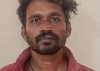 ಬಂಟ್ವಾಳ : ಮನೆಗೆ ನುಗ್ಗಿ ಪರಾರಿಯಾಗುತ್ತಿದ್ದ ಕಳ್ಳನನ್ನು ಹಿಡಿದು ಪೊಲೀಸರಿಗೊಪ್ಪಿಸಿದ ಸ್ಥಳೀಯರು..!!!