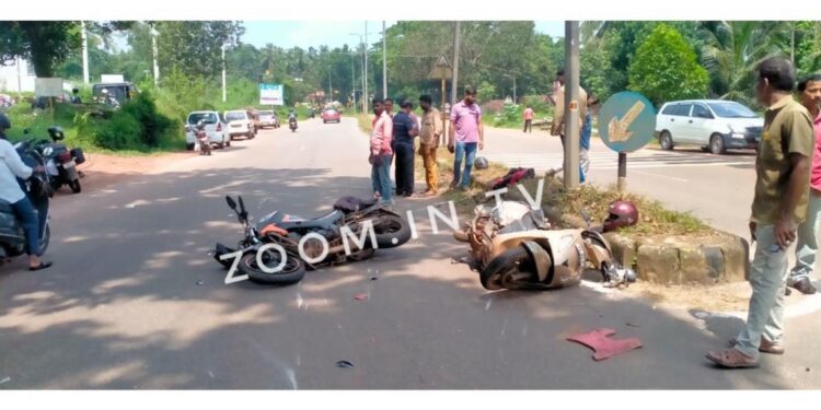 ಪುತ್ತೂರು : ಬೈಕ್-ಸ್ಕೂಟರ್ ನಡುವೆ ಡಿಕ್ಕಿ : ಸವಾರರಿಗೆ ಗಾಯ ; ಮಂಗಳೂರು ಆಸ್ಪತ್ರೆಗೆ ಶಿಫ್ಟ್..!!!