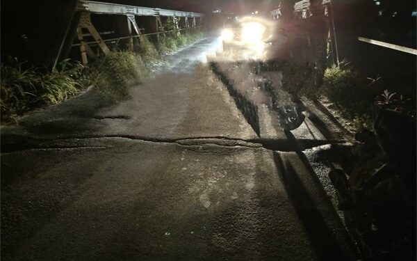 ಪಾಣೆಮಂಗಳೂರಿನ ಹಳೆ ಉಕ್ಕಿನ ಸೇತುವೆಯಲ್ಲಿ ಬಿರುಕು..!!!