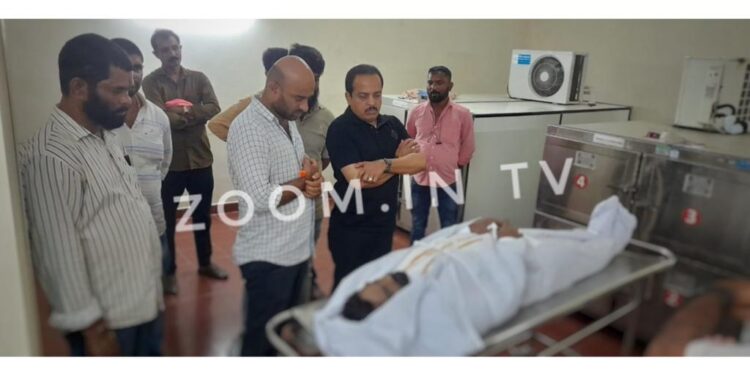 ಮಂಗಳೂರು : ಮಹೇಶ್ ಬಸ್ ಮಾಲಕ ಪ್ರಕಾಶ್ ಶೆಟ್ಟಿ ಅಂತಿಮ ದರ್ಶನ ಪಡೆದ ಶಾಸಕ ಅಶೋಕ್ ರೈ