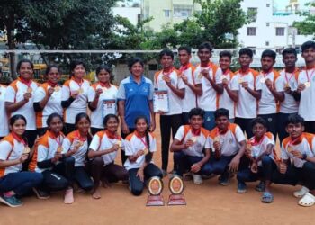 ತ್ರೋಬಾಲ್ ಪಂದ್ಯಾಟದಲ್ಲಿ ವಿವೇಕಾನಂದ ಪ.ಪೂ ಕಾಲೇಜಿನ ಬಾಲಕರ ಮತ್ತು ಬಾಲಕಿಯರ ತಂಡ ಪ್ರಥಮ