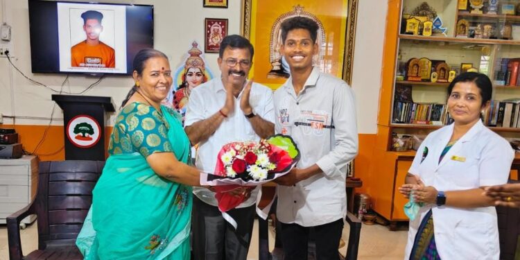 ಭಾರತೀಯ ಸೇನೆಯ ಅಗ್ನಿವೀರ್ಗೆ ಸೇರ್ಪಡೆಯಾದ ಹಿರಿಯ ವಿದ್ಯಾರ್ಥಿ ಭವಿಷ್ ಗೆ ಪ್ರಗತಿ ಸ್ಟಡಿ ಸೆಂಟರ್ನಲ್ಲಿ ಅಭಿನಂದನಾ ಕಾರ್ಯಕ್ರಮ