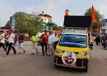 (ಅ.7) ಪುತ್ತೂರಿನಲ್ಲಿ ಶೌರ್ಯ ಜಾಗರಣಾ ರಥಯಾತ್ರೆ ; ಆಮಂತ್ರಣ ಪತ್ರ ವಿತರಣೆ : ಕೇಸರಿಮಯವಾದ ಬೊಳುವಾರು ವೃತ್ತ