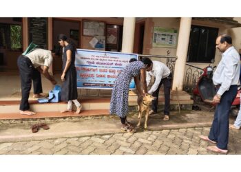 ಕೇಪು : ಸಾಕು ನಾಯಿಗಳಿಗೆ ಉಚಿತ ಹುಚ್ಚು ನಿರೋಧಕ ಚುಚ್ಚುಮದ್ದು ನೀಡುವ ಕಾರ್ಯಕ್ರಮಕ್ಕೆ ಚಾಲನೆ