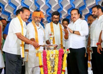 ಮೊದಲ ಬಾರಿಗೆ ರಾಜಧಾನಿಯಲ್ಲಿ ಕಂಬಳದ ಕಂಪು : ಬೆಂಗಳೂರು ಕಂಬಳದ ವಿಶೇಷತೆಗಳೇನು..!??