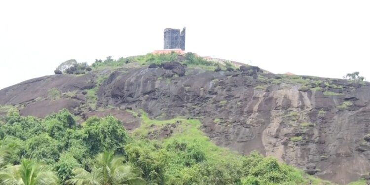ಥೀಂ ಪಾರ್ಕ್‌ನಲ್ಲಿ ತಲೆ ಎತ್ತಿದ್ದ ಪರಶುರಾಮನ ಪ್ರತಿಮೆ ರಾತ್ರೋರಾತ್ರಿ ಮಾಯ..!!!