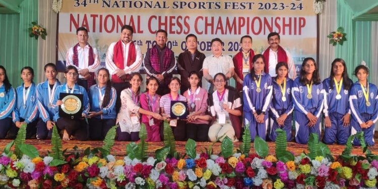 ವಿದ್ಯಾಭಾರತಿ ರಾಷ್ಟ್ರಮಟ್ಟದ ಚದುರಂಗ ಸ್ಪರ್ಧೆಯಲ್ಲಿ ವಿವೇಕಾನಂದ ಪದವಿಪೂರ್ವ ಕಾಲೇಜಿನ ಬಾಲಕಿಯರ ತಂಡ ತೃತೀಯ