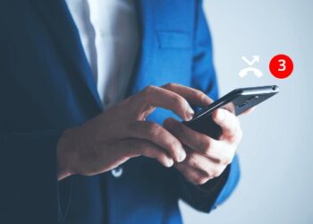 ಸ್ಮಾರ್ಟ್​ಫೋನ್​ ಬಳಕೆದಾರರೇ ಎಚ್ಚರ ; ‘ಸಿಮ್​ ಸ್ವಾಪ್​’ ಎಂಬ ಭಯಾನಕ ಜಾಲ : 3 ಮಿಸ್ಡ್​ ಕಾಲ್ ಅಷ್ಟೇ.. ಲಕ್ಷಾಂತರ ರೂ. ಕಳೆದುಕೊಂಡ ಮಹಿಳೆ