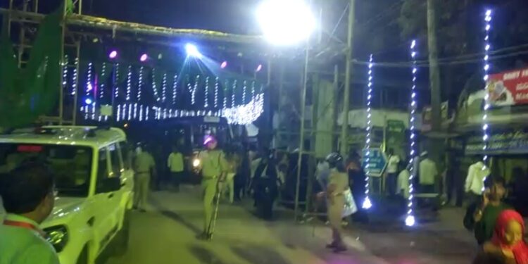 ಶಿವಮೊಗ್ಗ : ಈದ್​ ಮಿಲಾದ್​ ಮೆರವಣಿಗೆಯಲ್ಲಿ ಗಲಾಟೆ : ಓರ್ವ ಪೊಲೀಸ್, ಮೂವರು ಯುವಕರಿಗೆ ಗಾಯ..!!