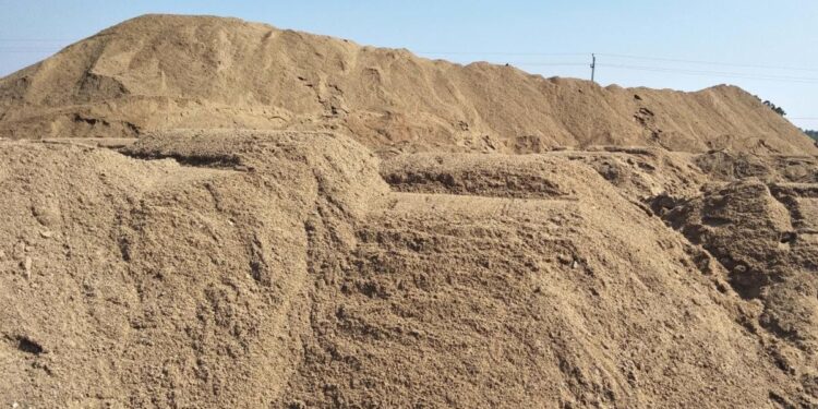 ಬಂಟ್ವಾಳ : ಪರವಾನಿಗೆ ಇಲ್ಲದೆ ಮರಳು ಸಾಗಾಟ : ಟಿಪ್ಪರ್ ಲಾರಿ ಸಹಿತ ಚಾಲಕ ವಶಕ್ಕೆ..!!!