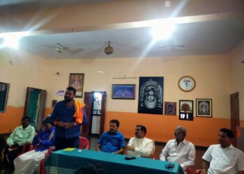 (ಡಿ.27) ಪುತ್ತೂರು : ಅಯ್ಯಪ್ಪ ದೀಪೋತ್ಸವ : ಸಮಿತಿ ರಚನೆ ; ಗೌರವಾಧ್ಯಕ್ಷರಾಗಿ ಕೇಶವ ಪ್ರಸಾದ್ ಮುಳಿಯ, ಅಧ್ಯಕ್ಷರಾಗಿ ಸಂಜೀವ ಮಠಂದೂರು