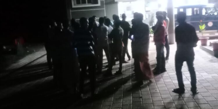 ಬೆಳ್ಳಾರೆ : ಅನ್ಯಮತೀಯ ಯುವಕನಿಂದ ಯುವತಿಗೆ ಕಿರುಕುಳ : ಯುವಕ ಪೊಲೀಸ್ ವಶಕ್ಕೆ..!!!