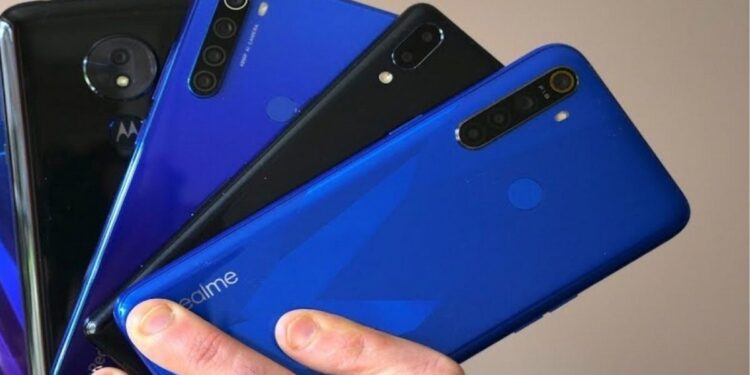 ನೀವು ಹಳೆಯ ಸ್ಮಾರ್ಟ್ಫೋನ್ ಸೇಲ್ ಮಾಡುವ ಯೋಚನೆಯಲ್ಲಿದ್ದೀರಾ : ಹಾಗಾದ್ರೇ ಈ ವಿಚಾರ ತಿಳಿದಿರಲಿ..!