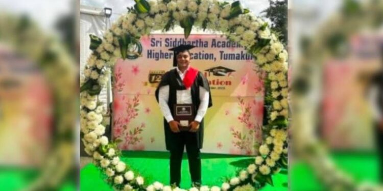 ನಿನ್ನೆ ಡಾಕ್ಟರೇಟ್ ಪದವಿ..ಇಂದು ಹಾವು ಕಡಿದು ಸಾವು..!!!