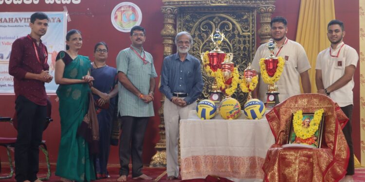 ಅಂಬಿಕಾ ಶಿಕ್ಷಣ ಸಂಸ್ಥೆಗಳಲ್ಲಿ ‘ಕ್ರೀಡಾ ಮೈತ್ರಿ 2023’ ಪಂದ್ಯಾಟಕ್ಕೆ ಚಾಲನೆ : ‘ವಿದ್ಯಾರ್ಥಿಗಳು ಅವಕಾಶಗಳನ್ನು ವಿಸ್ತರಿಸಿಕೊಳ್ಳಬೇಕು’ – ಡಾ.ಎಚ್.ಮಾಧವ ಭಟ್