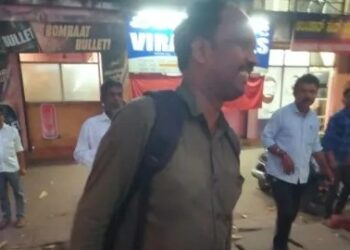 ಬಂಟ್ವಾಳ : ಬಸ್‌ನಲ್ಲಿ ಪರ್ಸ್‌ ಪಿಕ್‌ ಪಾಕೆಟ್‌ : ಕಳ್ಳನನ್ನು ರೆಡ್ ಹ್ಯಾಂಡಾಗಿ ಹಿಡಿದ ಟ್ರಾಫಿಕ್ ಪೊಲೀಸ್