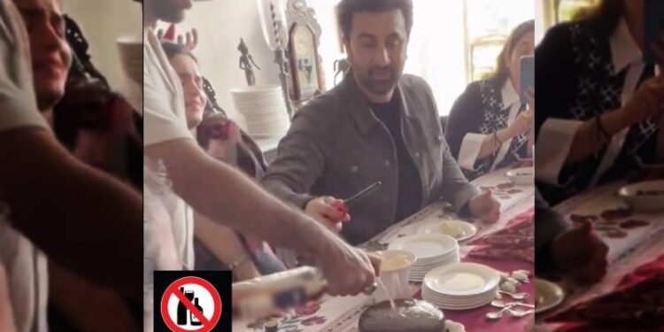 ಕ್ರಿಸ್ಮಸ್ ಕೇಕ್​​ಗೆ ಸಾರಾಯಿ ಸುರಿದು ಬೆಂಕಿ ಹಚ್ಚಿ ಹಿಂದೂ ದೇವರ ಹೆಸರು ಬಳಕೆ : ವೀಡಿಯೋ ವೈರಲ್ ; ಬಾಲಿವುಡ್ ನಟನ ವಿರುದ್ಧ ಪ್ರಕರಣ ದಾಖಲು