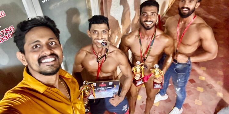 ರಾಜ್ಯ ಮಟ್ಟದ ದೇಹದಾಡ್ಯ ಸ್ಪರ್ಧೆ : ಉಪ್ಪಿನಂಗಡಿ ಸ್ಯಾಮ್ ಫಿಟ್ನೆಸ್ ಸಂಸ್ಥೆಯ ವಿಜಿತ್, ವಿನೀತ್ ಗೆ ಬೆಳ್ಳಿ ಮತ್ತು ಕಂಚಿನ ಪದಕ