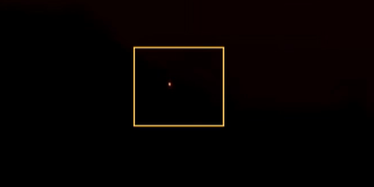 ಶಬರಿಮಲೆ ಪೊನ್ನಂಬಲಮೇಡುವಿನ ಬೆಟ್ಟದಲ್ಲಿ ಮೂಡಿದ ಮಕರಜ್ಯೋತಿ