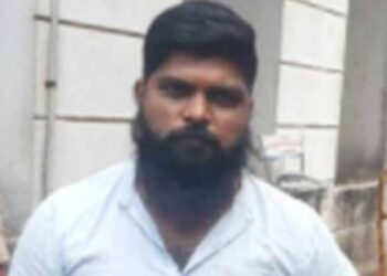 ಮಂಗಳೂರು : ಸಿನಿಮೀಯ ಶೈಲಿಯಲ್ಲಿ ಚೇಸ್ ಮಾಡಿ ರೌಡಿಶೀಟರ್ ಕಾಲಿಗೆ ಗುಂಡು ಹಾರಿಸಿದ ಸಿಸಿಬಿ ಪೊಲೀಸರು..!