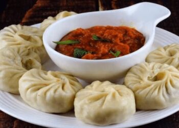 ಹೆಚ್ಚುವರಿ ಮೋಮೊ ಸಾಸ್ ಕೇಳಿದ್ದಕ್ಕೆ‌ ಚಾಕು ಇರಿತ : ನಡೆದಿದ್ದೇನು..!?