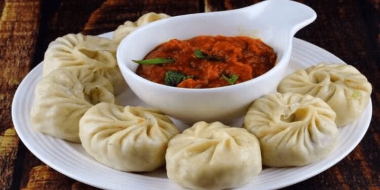 ಹೆಚ್ಚುವರಿ ಮೋಮೊ ಸಾಸ್ ಕೇಳಿದ್ದಕ್ಕೆ‌ ಚಾಕು ಇರಿತ : ನಡೆದಿದ್ದೇನು..!?