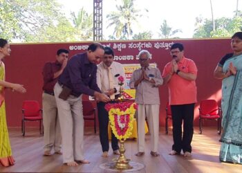 ಅಂಬಿಕಾ ವಿದ್ಯಾಲಯ ಸಿಬಿಎಸ್‌ಇ ಸಂಸ್ಥೆಯಲ್ಲಿ ಉಚಿತ ದಂತ ತಪಾಸಣೆ : ‘ಫಾಸ್ಟ್ ಫುಡ್ ಆರೋಗ್ಯಕ್ಕೆ ಒಳ್ಳೆಯದಲ್ಲ’ – ಡಾ.ಶ್ರೀಕಾಂತ ರಾವ್