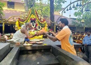 ಸೌತಡ್ಕ ಶ್ರೀ ಮಹಾಗಣಪತಿ ಕ್ಷೇತ್ರಕ್ಕೆ ಖ್ಯಾತ ಕ್ರಿಕೆಟಿಗ ಕೆ.ಎಲ್.ರಾಹುಲ್ ಭೇಟಿ