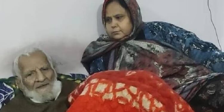 49 ವರ್ಷದ ಮಹಿಳೆಯನ್ನು ಮದುವೆಯಾದ ಅಜ್ಜ : 103 ವರ್ಷದಲ್ಲಿ 3ನೇ ಮದುವೆಯಾದ ಹಿರಿಜೀವ