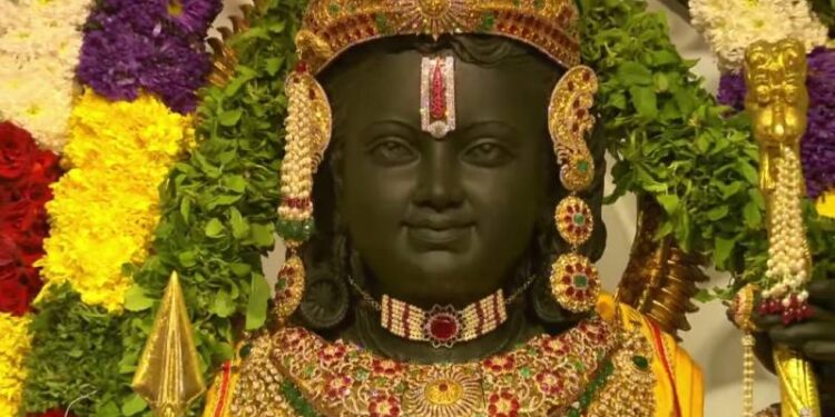 ಇನ್ನಷ್ಟು ಬೇಕೆನ್ನ ಹೃದಯಕ್ಕೆ ರಾಮ : ರಾಮಮಂದಿರ ಗರ್ಭಗುಡಿಯಲ್ಲಿ ಪ್ರಾಣ ಪ್ರತಿಷ್ಠಾಪನೆ ಪೂರ್ಣ ; 500 ವರುಷದ ಬಳಿಕ ಅಯೋಧ್ಯೆಯಲ್ಲಿ ವಿರಾಜಮಾನನಾದ ‘ಪ್ರಭು ಶ್ರೀರಾಮಚಂದ್ರ’