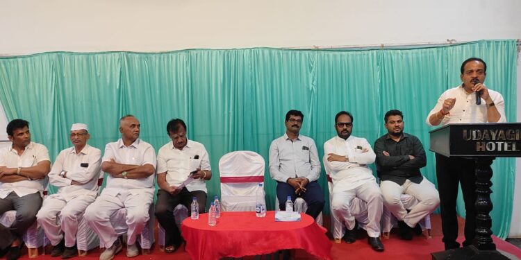 ಫೆ.17 ಮಂಗಳೂರಿನಲ್ಲಿ ರಾಜ್ಯ ಮಟ್ಟದ ಕಾಂಗ್ರೆಸ್ ಕಾರ್ಯಕರ್ತರ ಬೃಹತ್ ಸಮಾವೇಶ : ಪೂರ್ವಭಾವಿ ಸಭೆ : ಕಾಂಗ್ರೆಸ್ ನಮಗೆ ಶಕ್ತಿ ನೀಡಿದೆ ನಾವು ಕಾಂಗ್ರೆಸ್‌ಗೆ ಶಕ್ತಿ ನೀಡಬೇಕಿದೆ- ಶಾಸಕ ಅಶೋಕ್ ರೈ