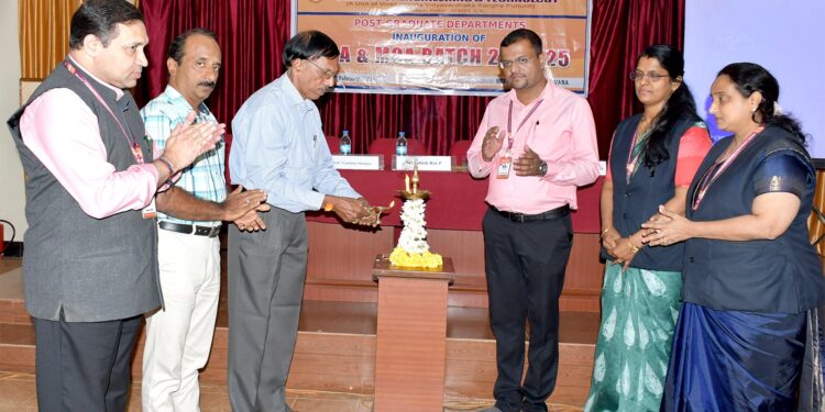 ವಿವೇಕಾನಂದ ಇಂಜಿನಿಯರಿಂಗ್ ಕಾಲೇಜಿನಲ್ಲಿ ವಿದ್ಯಾರ್ಥಿಗಳಿಗೆ ಸ್ವಾಗತ ಕಾರ್ಯಕ್ರಮ