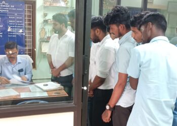 ವಿಟ್ಲ : ಸರಕಾರಿ ಬೀಗಮುದ್ರೆ ಹಾಕಿರುವ ಜಾಗಕ್ಕೆ ಯುವಕರ ತಂಡ ಅಕ್ರಮ ಪ್ರವೇಶ, ಅನೈತಿಕ ಚಟುವಟಿಕೆ ಶಂಕೆ : ಸಾರ್ವಜನಿಕರಿಂದ ದೂರು ; ಸೂಕ್ತ ಕ್ರಮಕ್ಕೆ ಆಗ್ರಹ