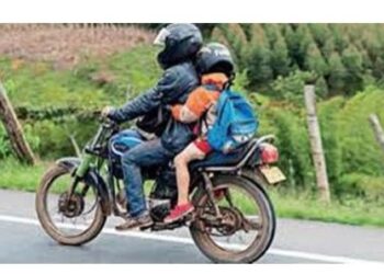 ಇನ್ಮುಂದೆ 6 ವರ್ಷ ಮೇಲ್ಪಟ್ಟ ಮಕ್ಕಳಿಗೆ ಹೆಲ್ಮೆಟ್ ಕಡ್ಡಾಯ..!