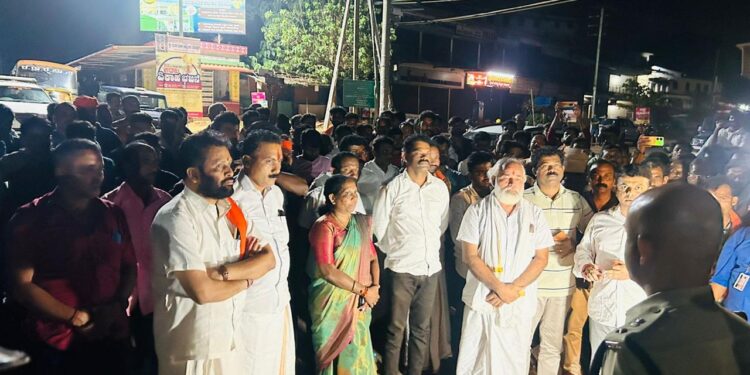 ಗೋ ಸಾಗಾಟದ ಕಾರು ಡಿಕ್ಕಿಯಾಗಿ ವ್ಯಕ್ತಿ ಮೃತ್ಯು : ಅರುಣ್ ಕುಮಾರ್ ಪುತ್ತಿಲ ಭೇಟಿ ; ಶೀಘ್ರ ಆರೋಪಿಗಳ ಬಂಧನಕ್ಕೆ ಆಗ್ರಹ