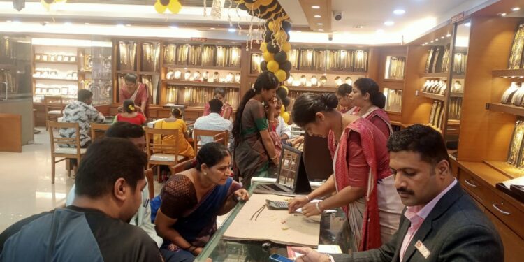 ಮುಳಿಯ ಜ್ಯುವೆಲ್ಸ್ ಕರಿಮಣಿ ಉತ್ಸವಕ್ಕೆ ಗ್ರಾಹಕರಿಂದ ಭಾರೀ ಸ್ಪಂದನೆ : ಮಾರ್ಚ್ 7ರ ವರೆಗೆ ವಿಸ್ತರಣೆ